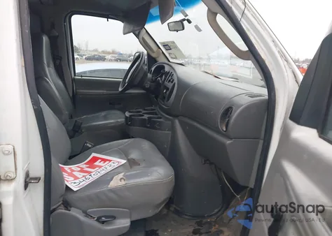 2007 Ford E-250 Commercial/Recreational z USA, uszkodzony, nr VIN 1FTNE24L37DA04893